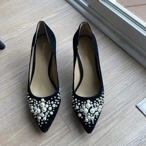 NWOT beautiful Enzo Angiolini suede heels